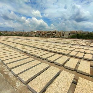 湖北 黄金麻荔枝面花岗岩石材地铺石防护中
