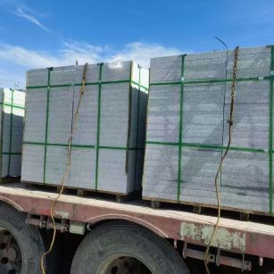 湖北 芝麻白花岗岩地铺石装车日常