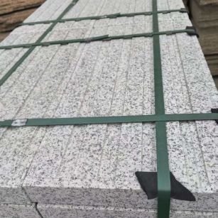 湖北 白麻花岗岩直行盲道石，盲条，地铺石