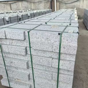 湖北 白麻花岗岩路沿石，弧形路沿石，道牙石，马路牙子，界石，路缘石，平沿石，直岩石，平缘石等