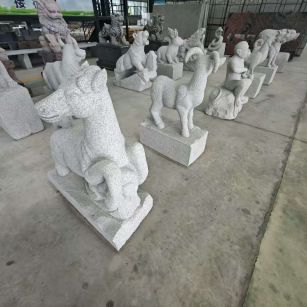 湖北 芝麻白花岗岩造型立体雕刻——十二生肖