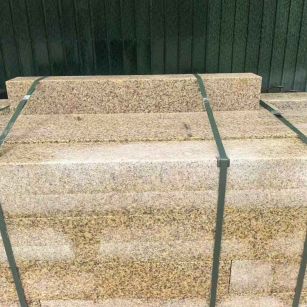 湖北 黄金麻花岗岩石材机切面栏杆料半成品