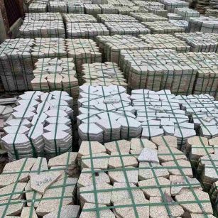 湖北 黄金麻白麻花岗岩荔枝面地铺石(冰裂纹)