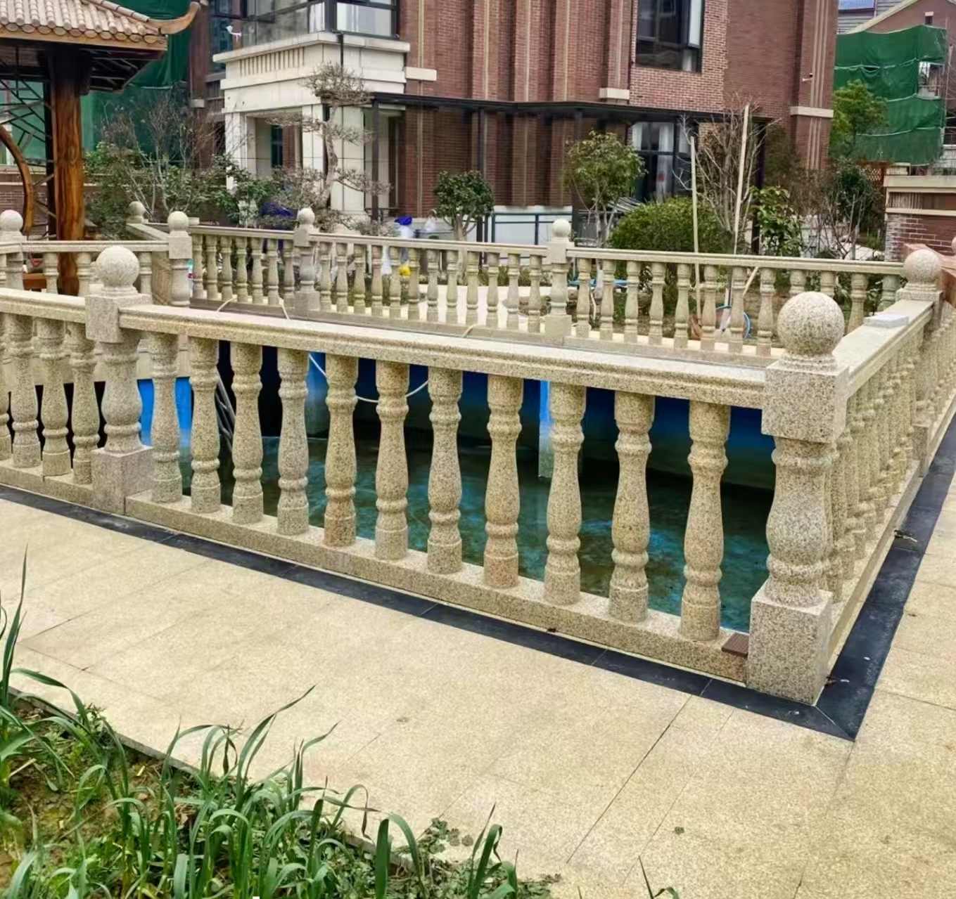 湖北黄金麻花岗岩石材栏杆，扶手，将军柱，花瓶柱