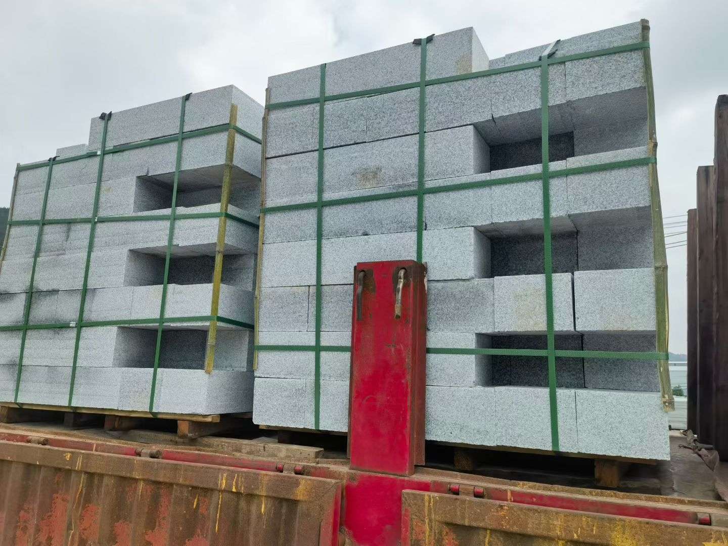 湖北 芝麻白花岗岩路沿石，平石，路侧石，马路牙子，路缘石，立缘石，平缘石等