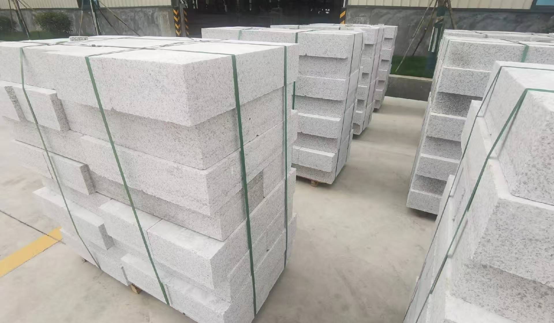 湖北 白麻花岗岩路沿石，立缘石，平缘石，路牙石，道牙石，马路牙子等