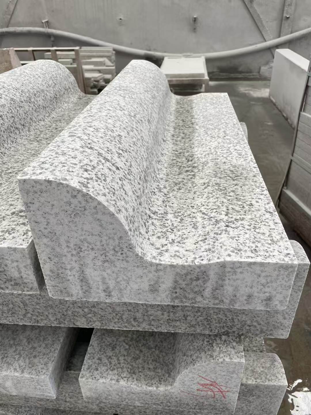 湖北 白麻花岗岩S型路沿石，路侧石，马路牙子等